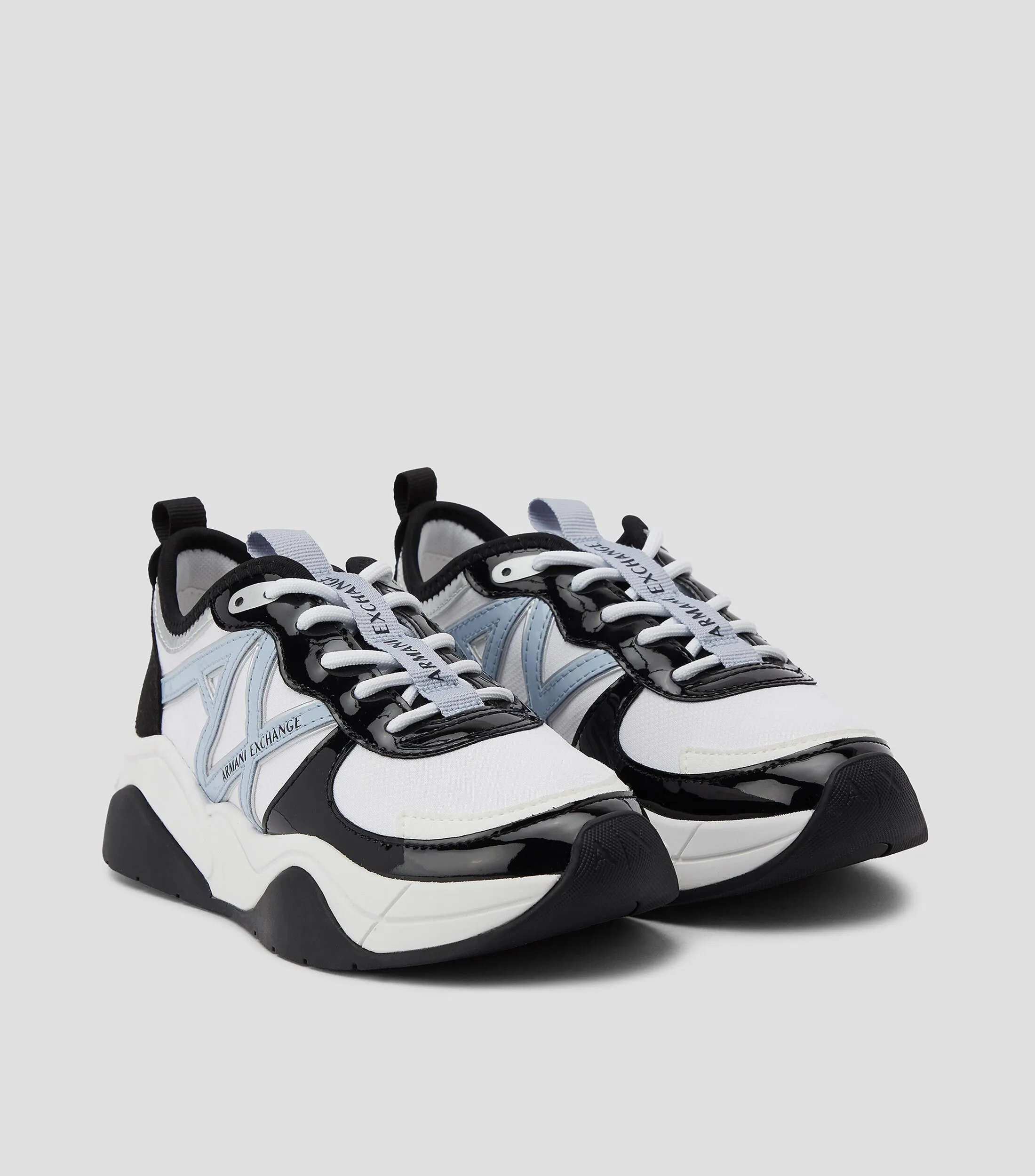 Armani Exchange Tenis con Logotipo y detalles a contraste Mujer