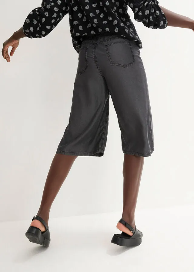 Bermuda vaquera de talle alto y pernera ancha de tejido TENCEL™ Lyocell denim negro