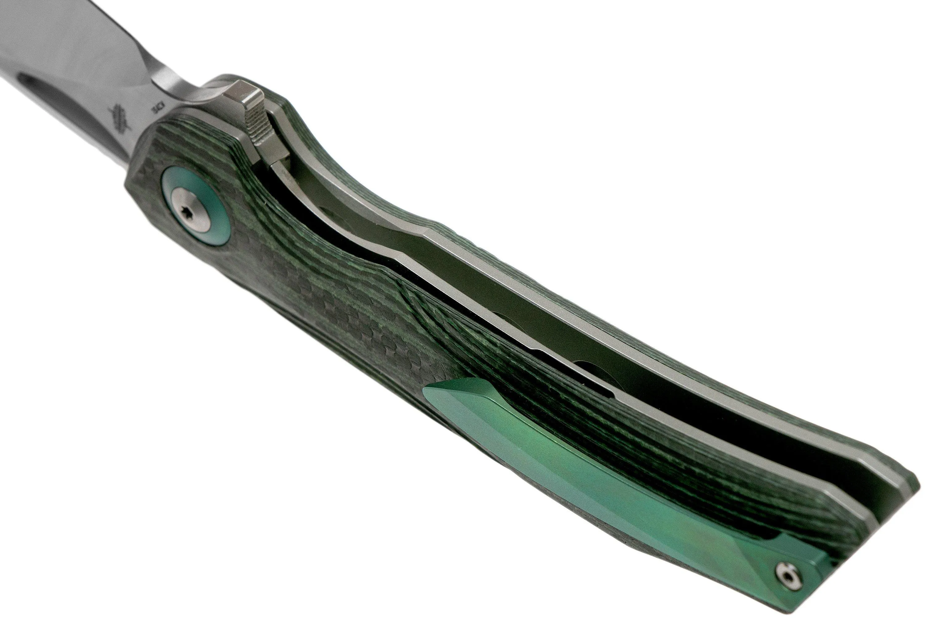 Bestech Falko BL01C Satinado/Verde navaja