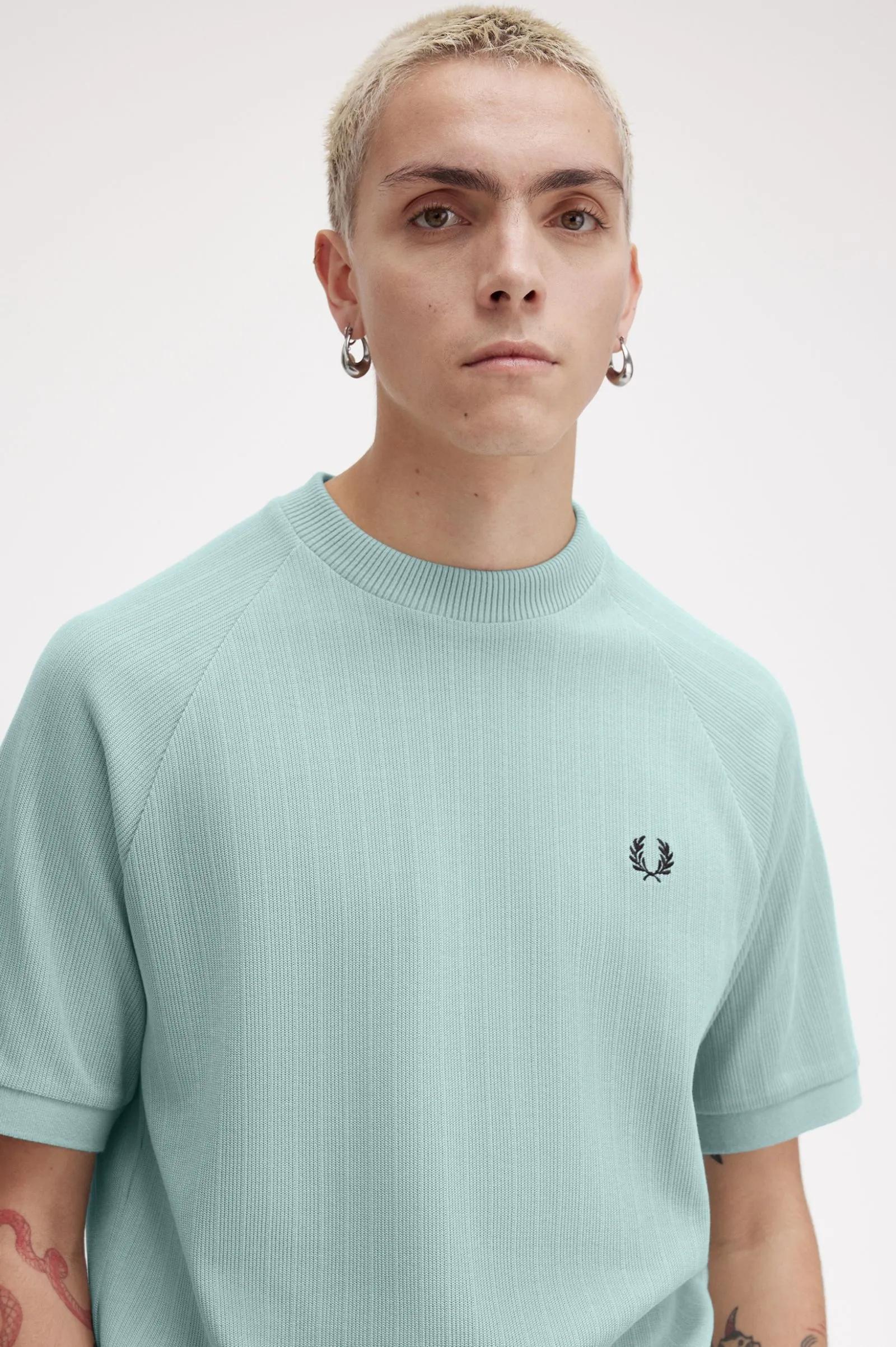 Camiseta de canalé con manga raglán