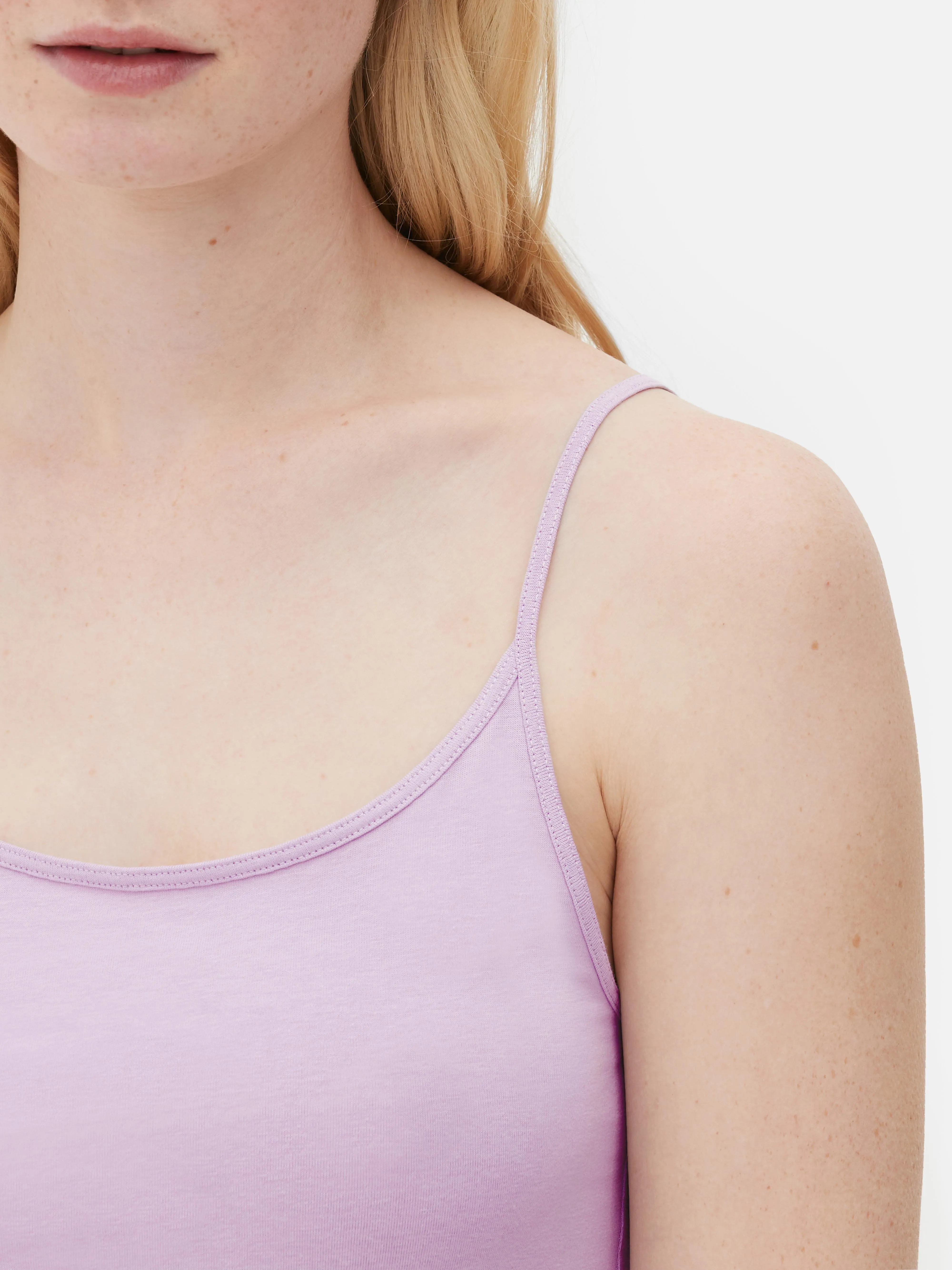 Camiseta de tirantes elástica