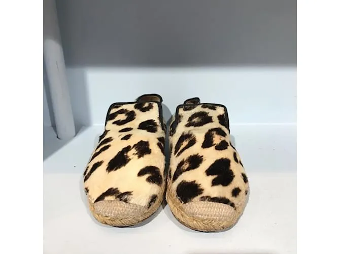 Céline Alpargatas CELINE T.UE 37 Piel de becerro estilo potro Beige 