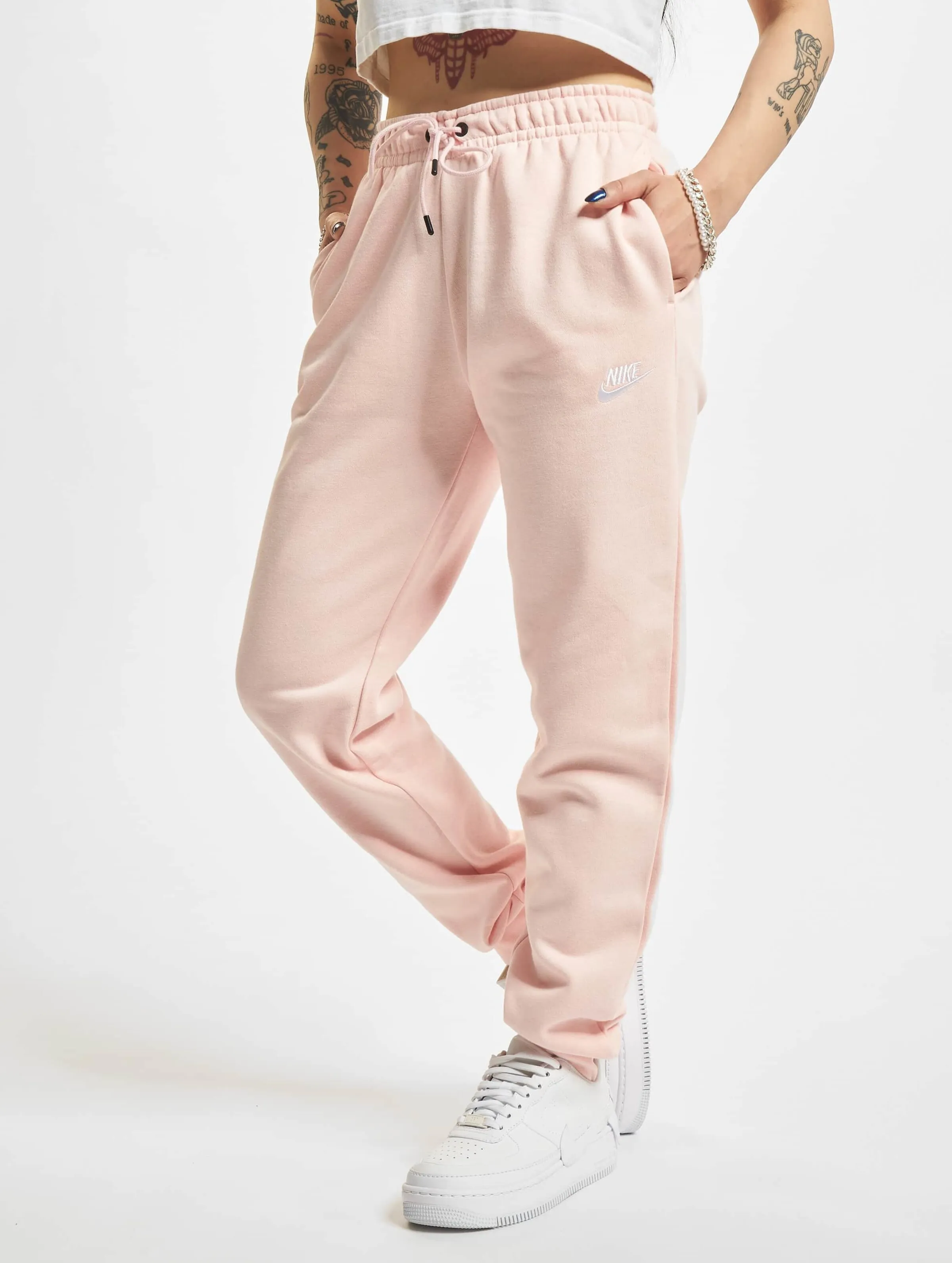Essentials Flc Mr Pnt Rg