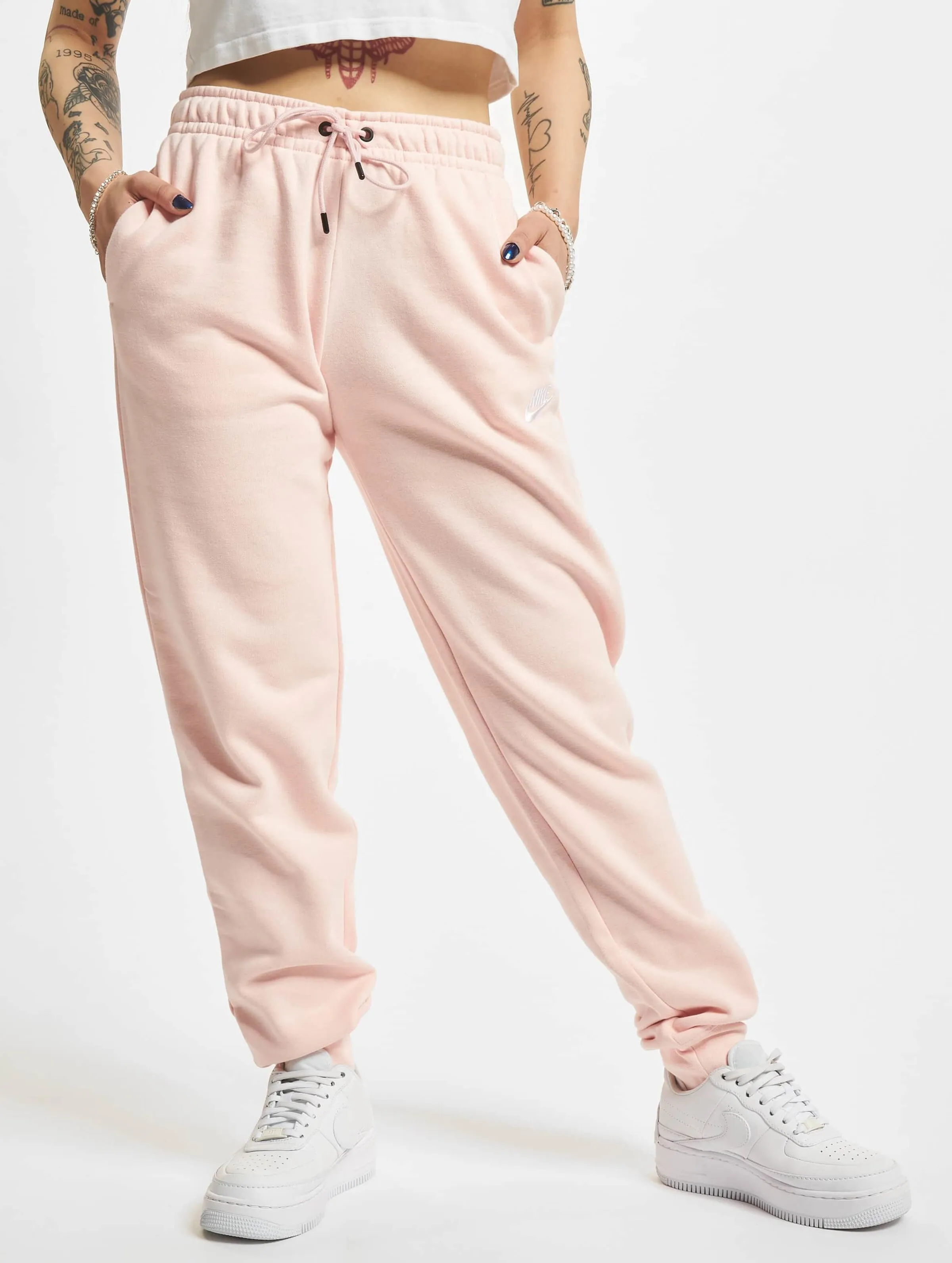 Essentials Flc Mr Pnt Rg