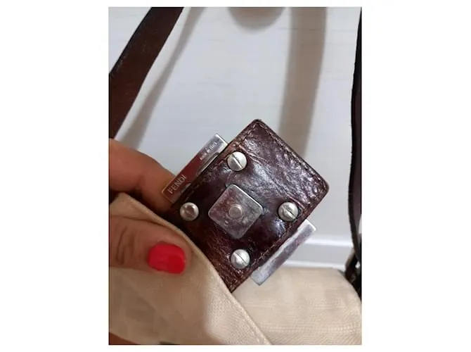 Fendi mamá baguette Beige 