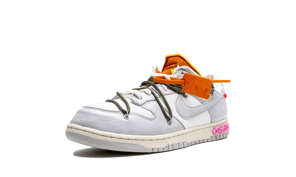 NIKE DUNK LOW  OFFWHITE LOT 22