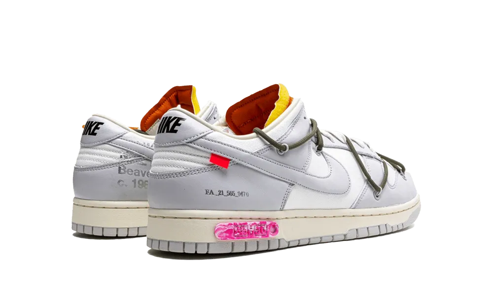 NIKE DUNK LOW  OFFWHITE LOT 22
