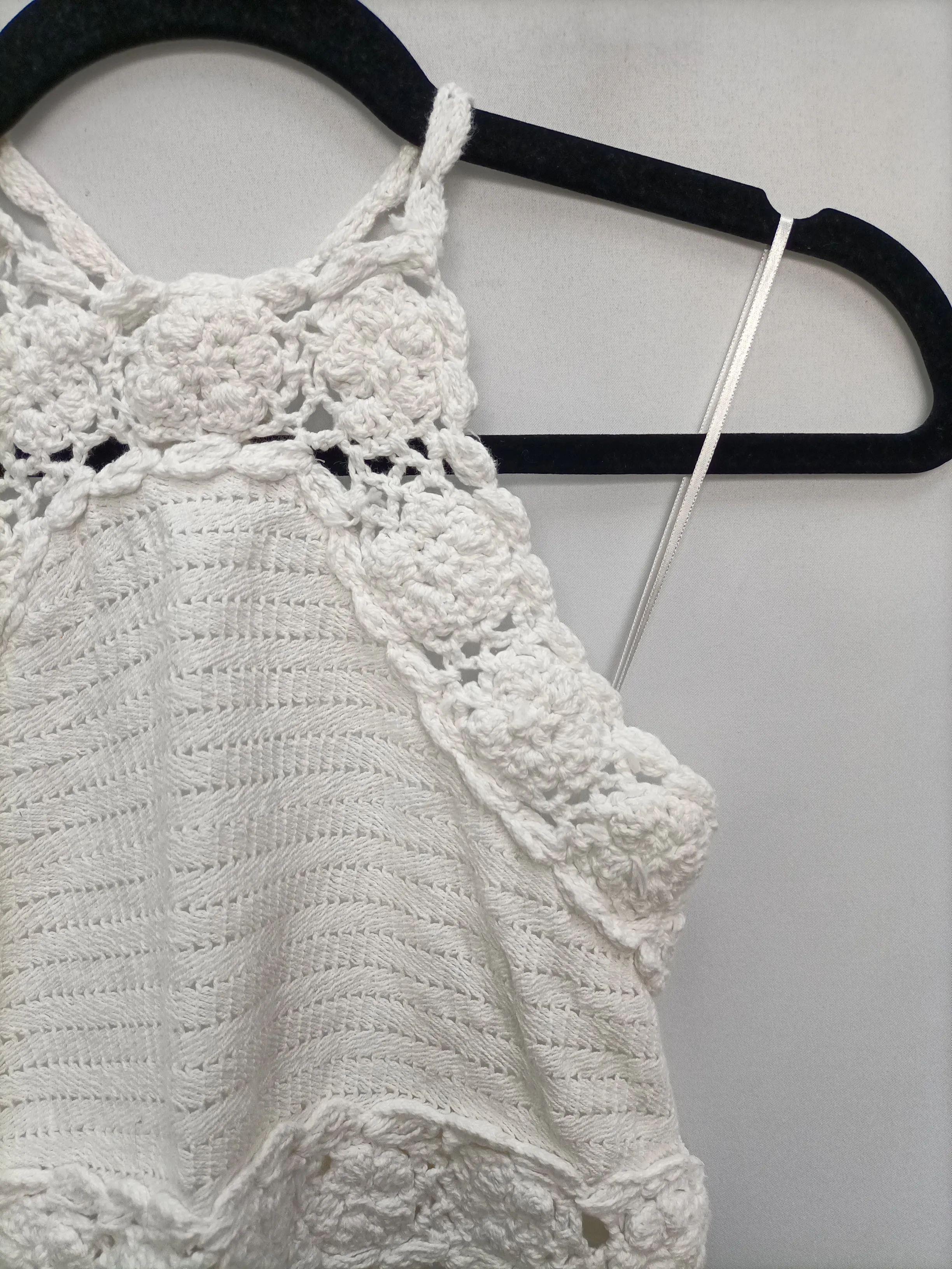 PULL&BEAR. Top blanco croché T.m