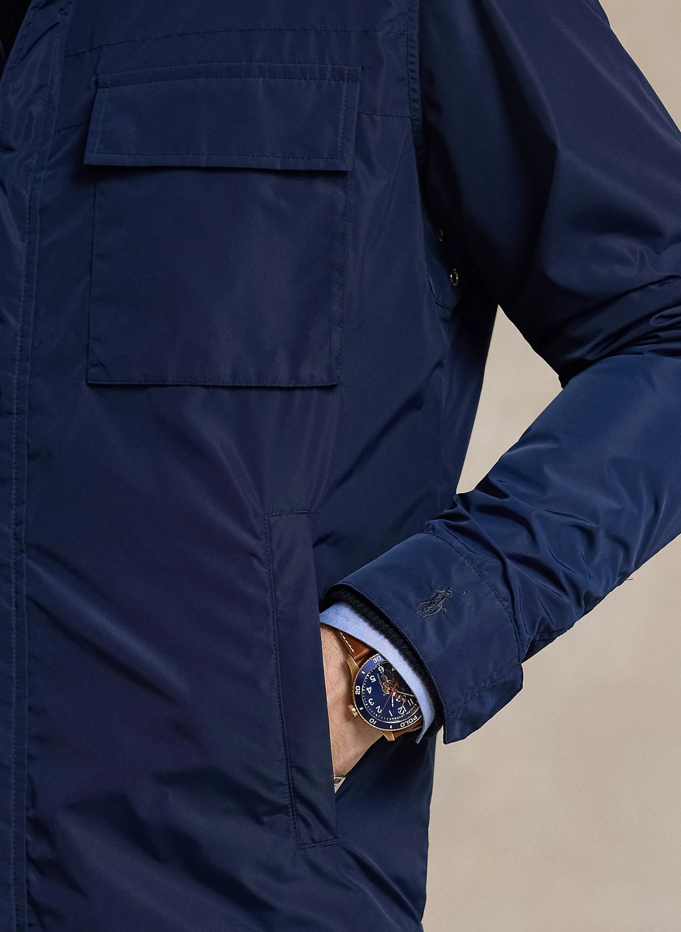 Sobrecamisa recta con cuello clásico en azul